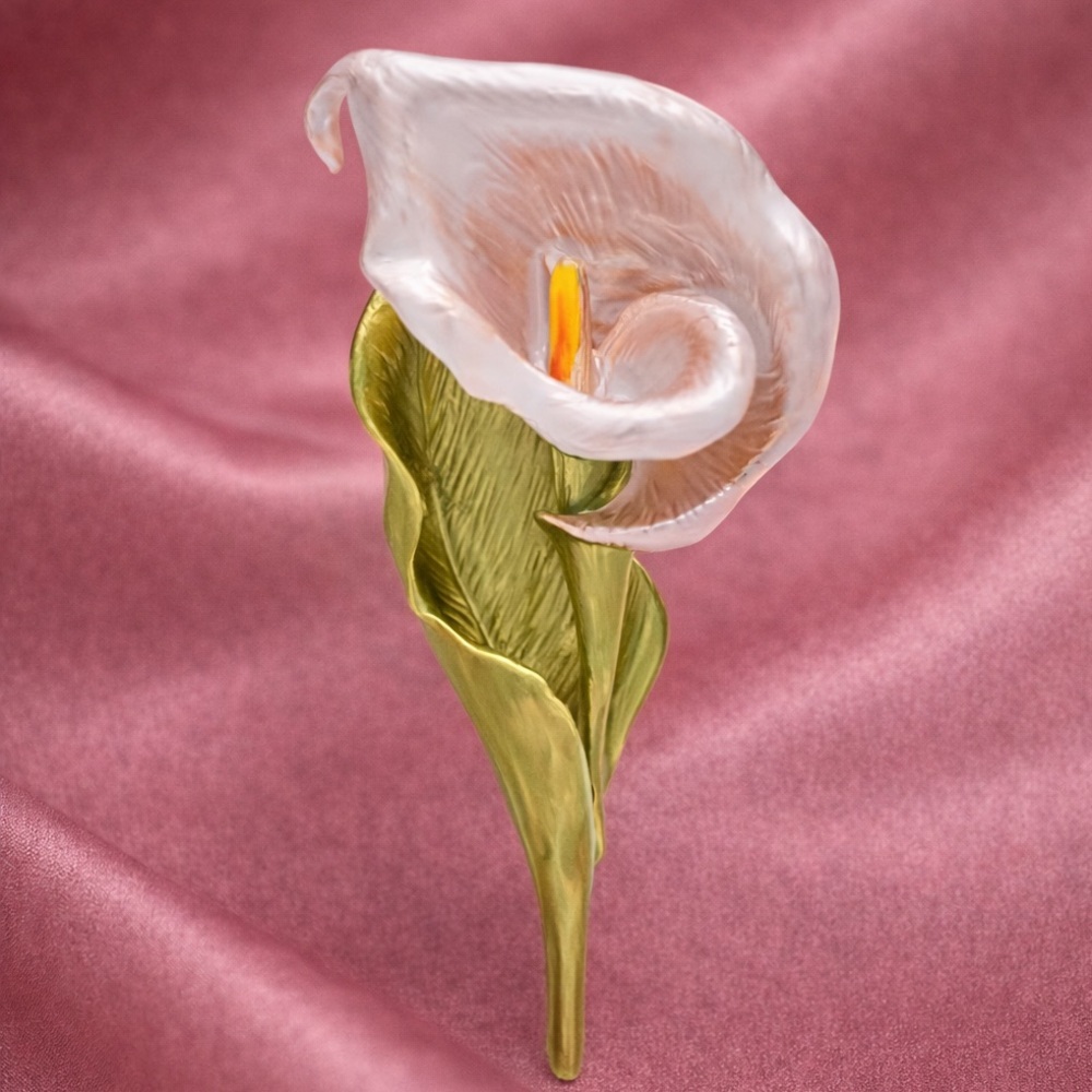 Calla Lily Cream Floral Brooch – Enamel Floral Statement Pin